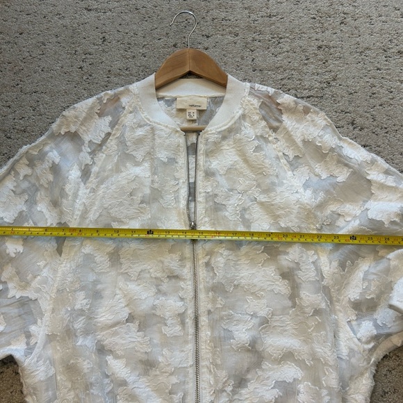 The Korner (Anthropologie) L White Lace Bomber Jacket EUC - Picture 11 of 15